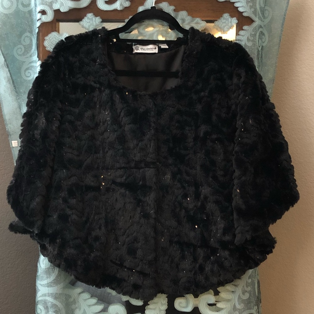 Sold on another selling platform….Sure Couture Black/Black Sequins Cape